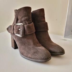 MJUS Brown Suede Ankle Boots. Size 36